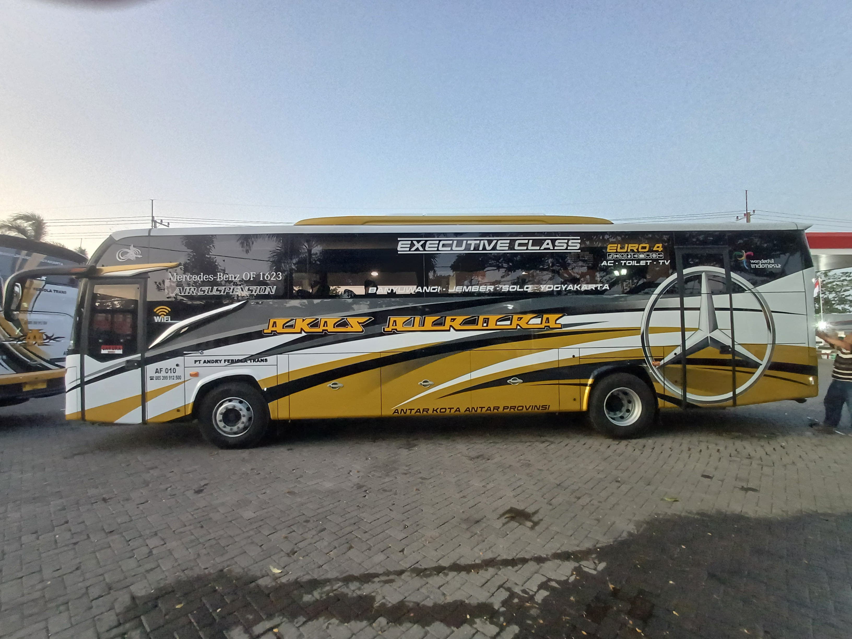 AKAS AAA11-MERCEDES BENZ-OF 1623
