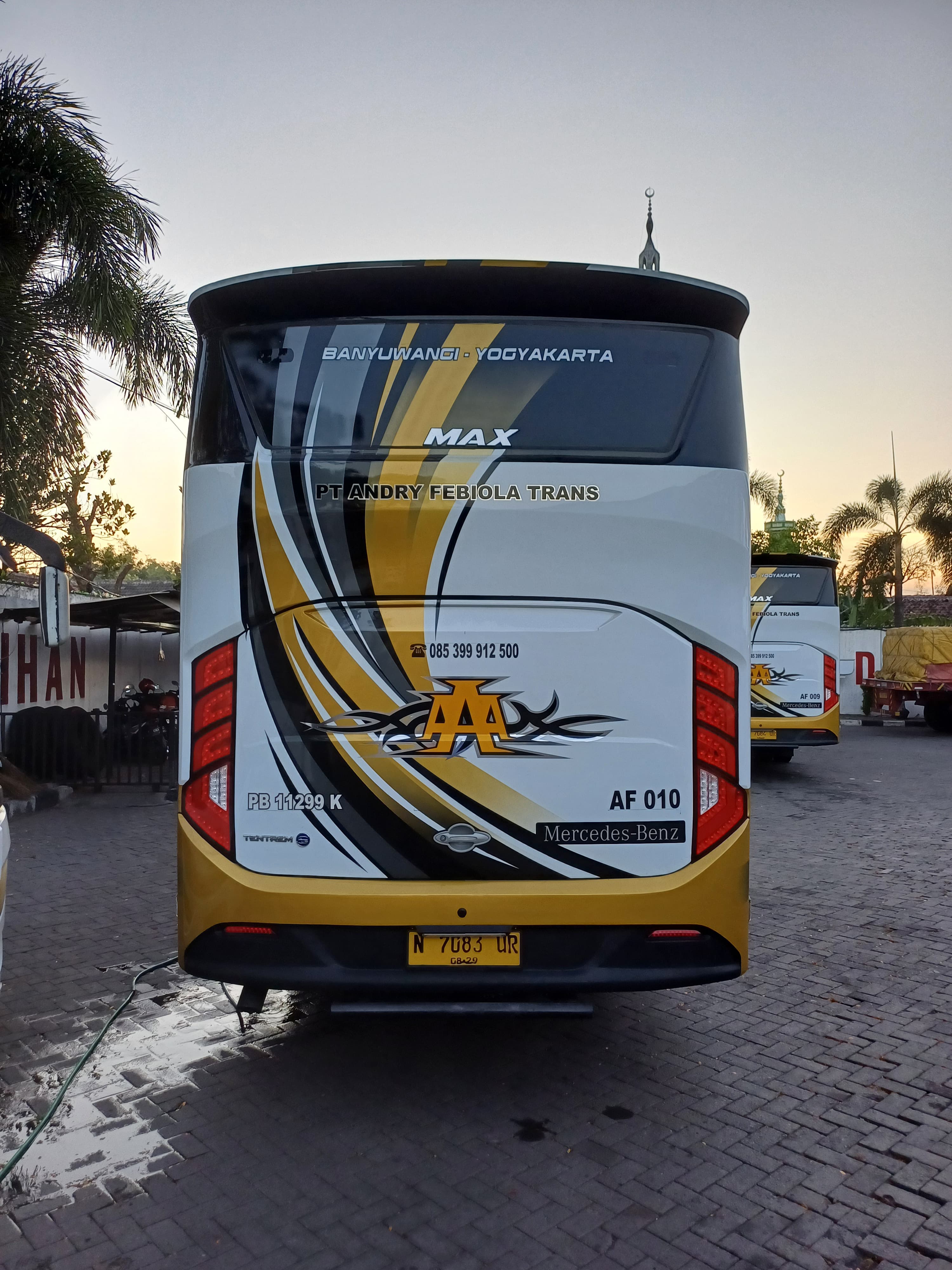AKAS AAA11-MERCEDES BENZ-OF 1623