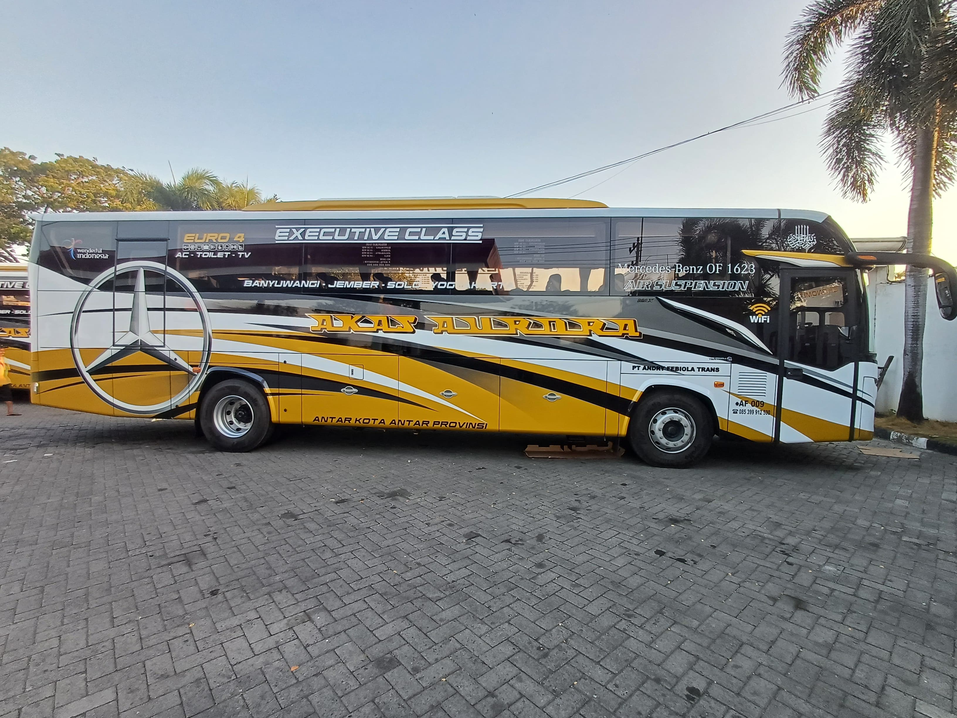 AKAS AAA10-MERCEDES BENZ-OF 1623 L (4X2)