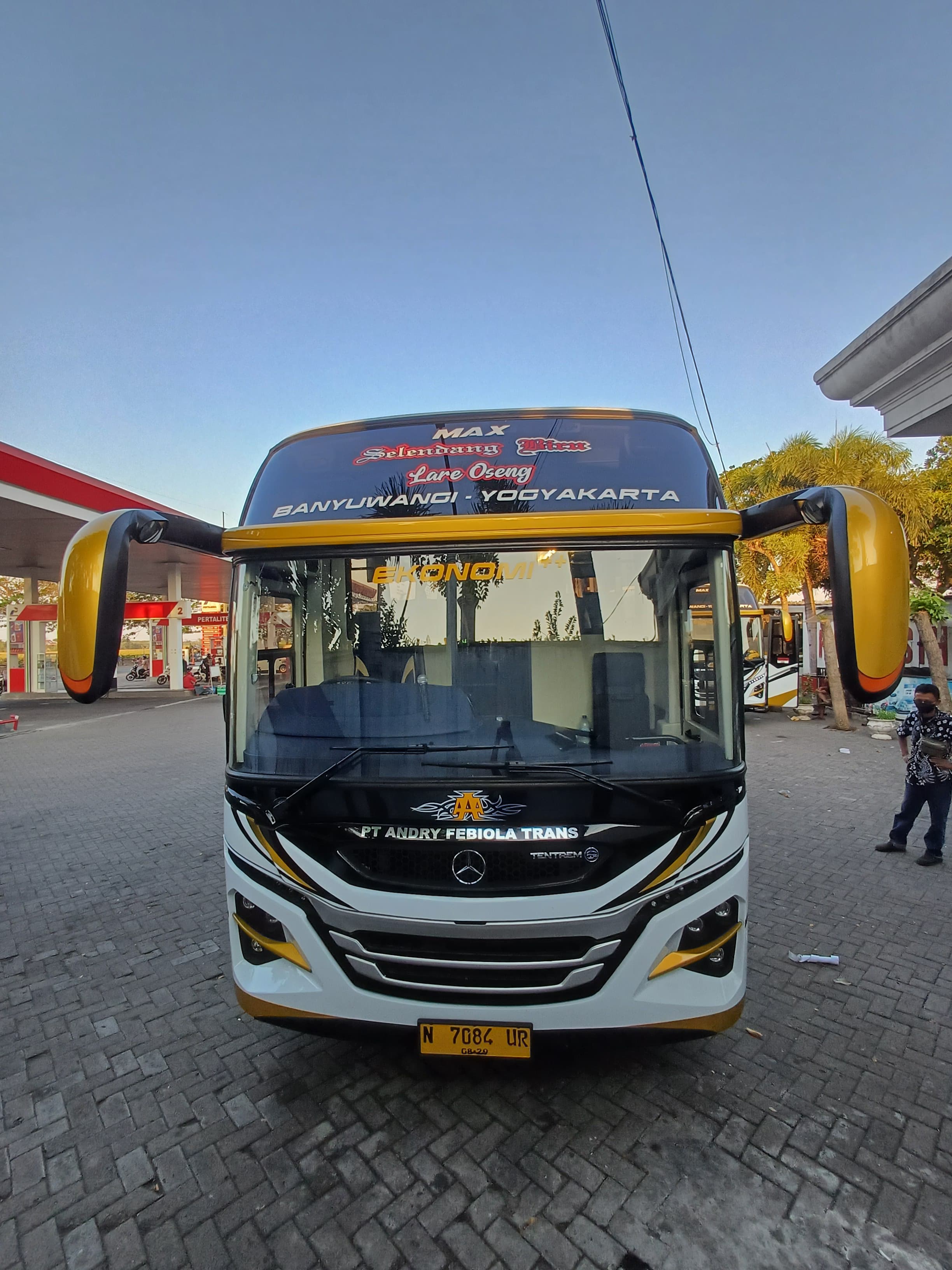 AKAS AAA10-MERCEDES BENZ-OF 1623 L (4X2)